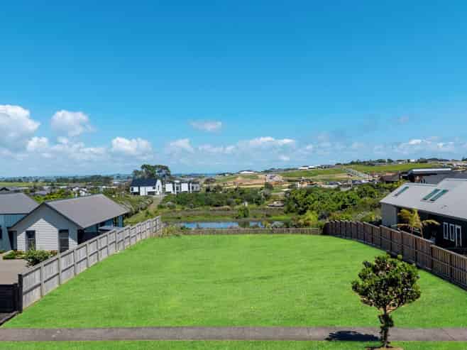 38 Karo Road, Beachlands