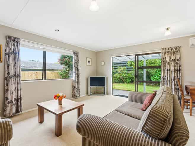 32A Parkes Avenue, Saint Johns Hill