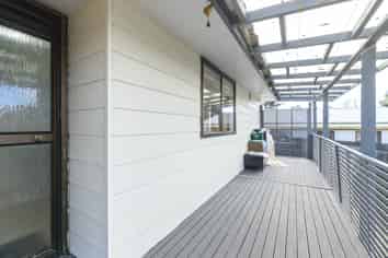 25 Glen Close, Glen Eden