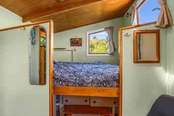 125 Coast Road, Warrington