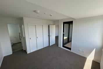 5/12 Treasure Lane, Te Atatu South