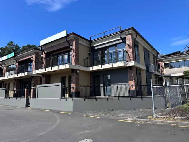 Waterfront Boutique Offices