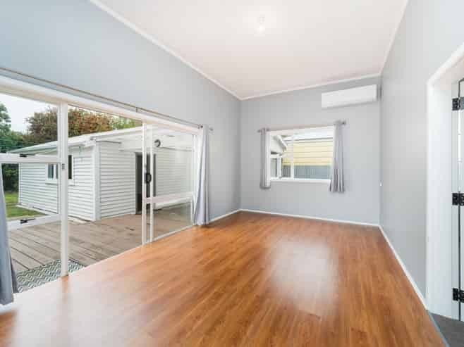 27 Waldegrave Street, Palmerston North