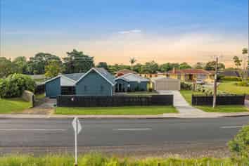 418 McKenzie Road, Waiau Pa