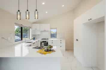 418 McKenzie Road, Waiau Pa