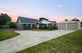 418 McKenzie Road, Waiau Pa