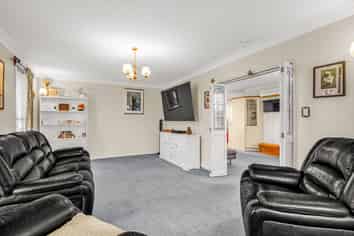 10 Veitches Road, Casebrook