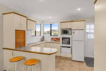 10 Veitches Road, Casebrook