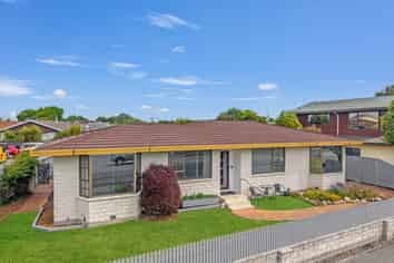 10 Veitches Road, Casebrook