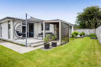 1a Carrington Street, Inglewood