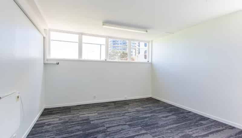  GF, 2 Byron Avenue, Takapuna