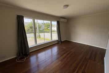 82 Leicester Street, Cannons Creek