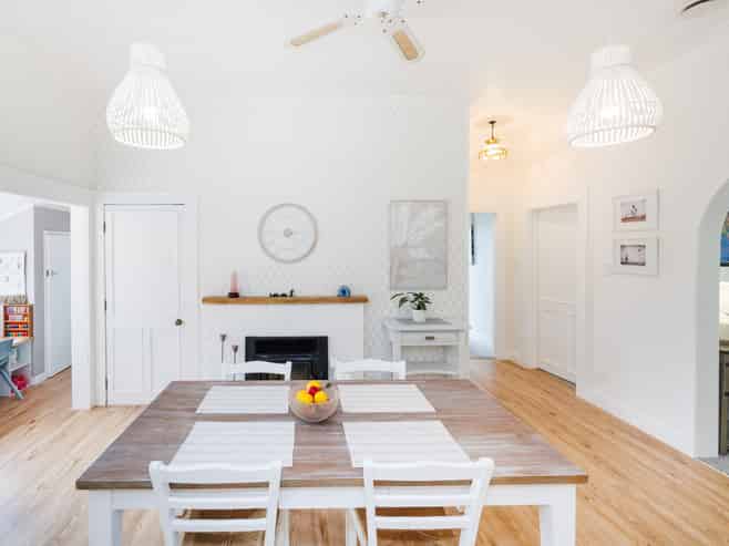 1435 Waughs Road, Aorangi