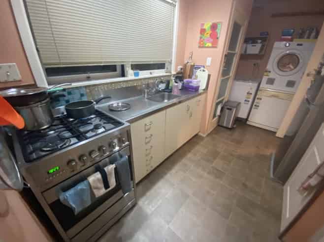 1/178 Archers Road, Glenfield