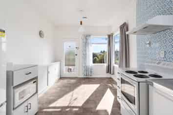 10 Bouverie Street, Waimataitai