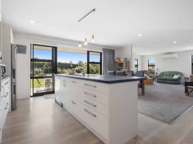 7 Fintona Street, Katikati