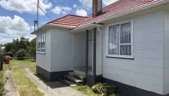 6 Goldsmith Crescent, Levin