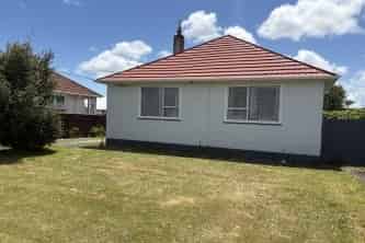 6 Goldsmith Crescent, Levin