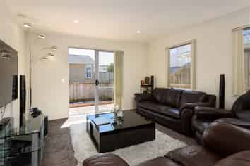 23/25 Tacy Street, Kilbirnie