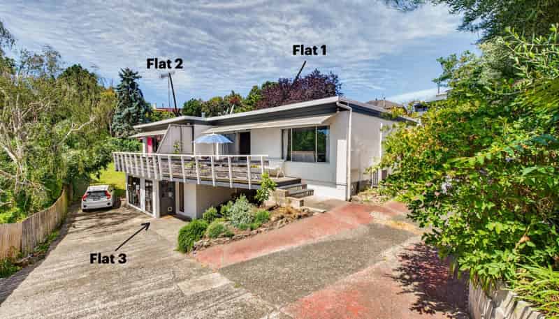 2A Burlington Road, Bluff Hill