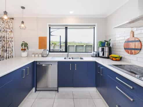 8 MacDonald Heights, Feilding