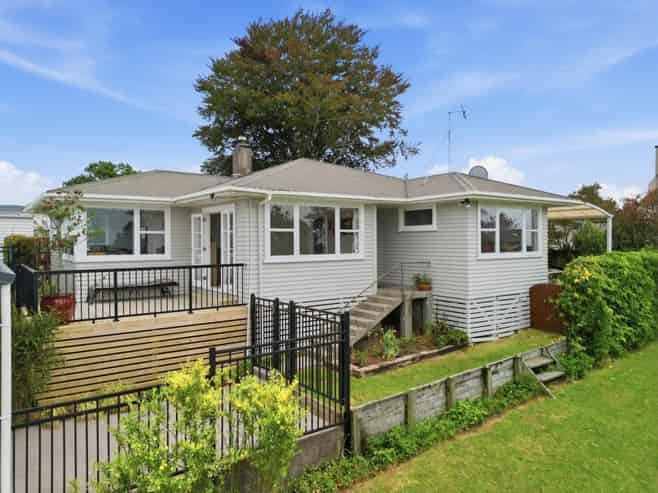 4 Wiltshire Place, Te Puke