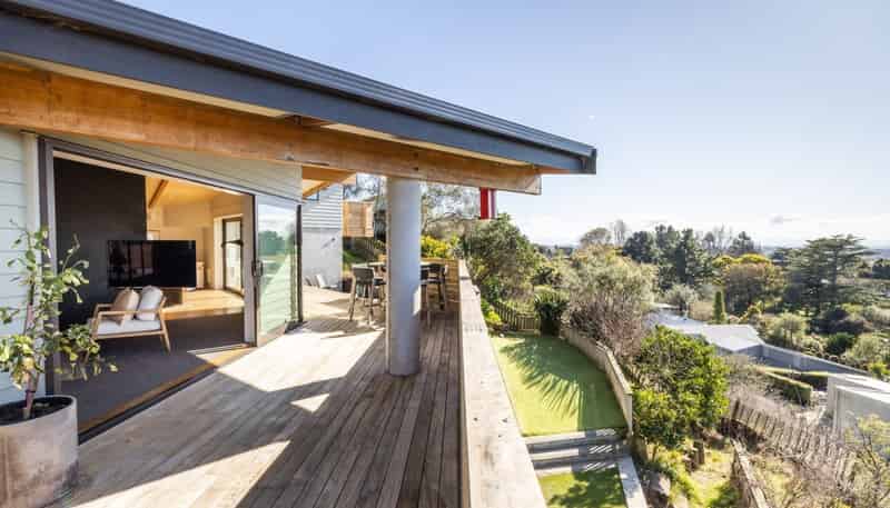 14 Te Mata Peak Road, Havelock North