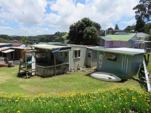 9 Rockell Road, Whananaki