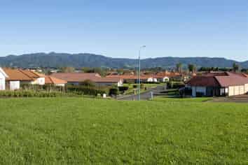 60 Ballantyne Way, Katikati