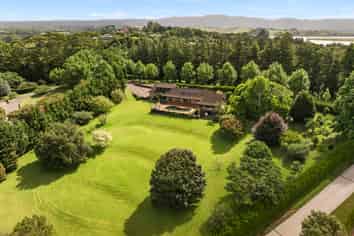 340B Pahoia Road, Whakamarama