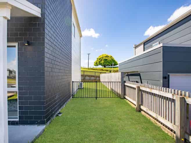 69 Ridgedale Crescent, Flagstaff