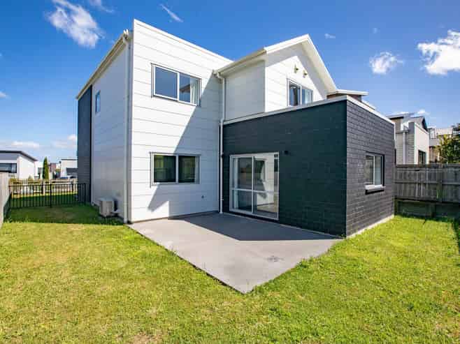 69 Ridgedale Crescent, Flagstaff