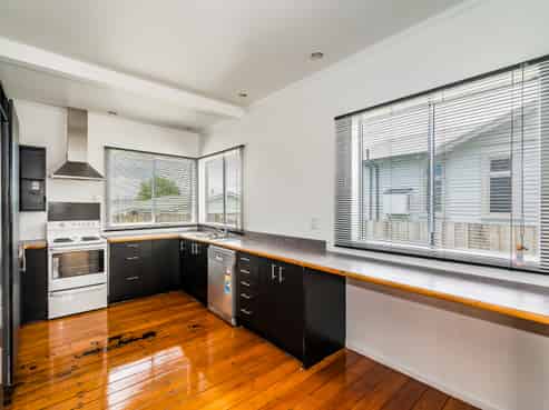 23 Beatty Street, LEVIN