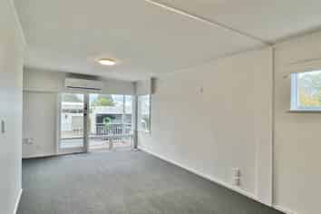 6/23 Riverbend Road, Onekawa