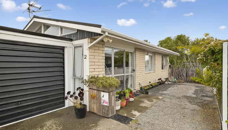 2/15 Sandra Street, South New Brighton