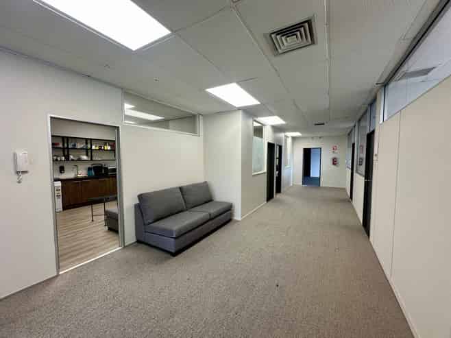 Cost Effective Kingsland Office