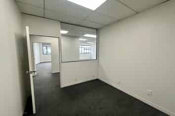 Cost Effective Kingsland Office