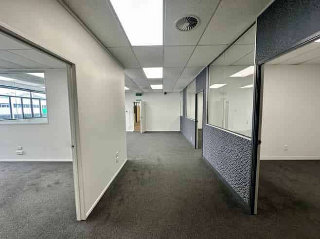 Cost Effective Kingsland Office