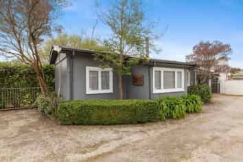 3 Stonebridge Park Drive, Holdens Bay