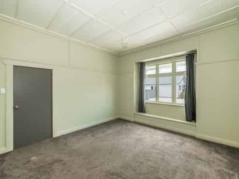 25 Beatty Street, LEVIN