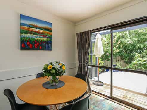 15 Golding Road, Taradale