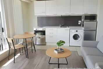 1407/37 Symonds Street, Auckland Central