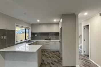 4B Mirrabooka Avenue, Botany Downs