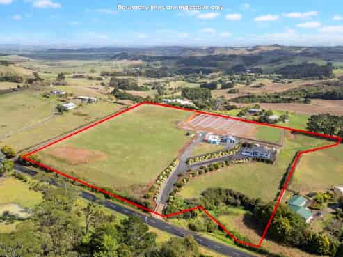 76 AKA AKA ROAD, Puni