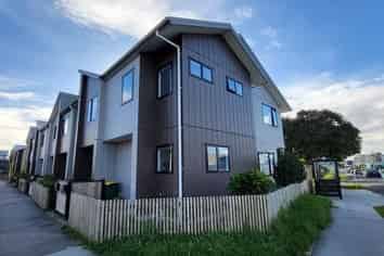 1 Eileen Newey Place, Henderson