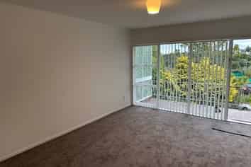 12A Kororo Street, Northcote