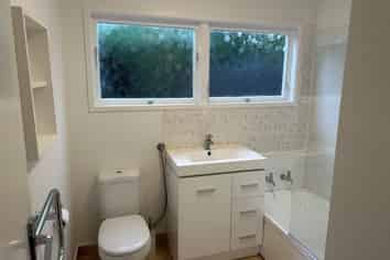 12A Kororo Street, Northcote