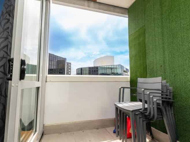 6H/15 City Road, Auckland Central