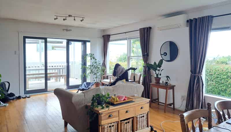 1A Aberdeen Road, Castor Bay