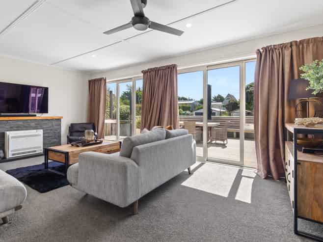 118 Rua Avenue, Waitarere Beach